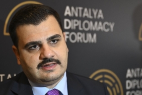 ak-partiden-ozgur-ozelin-ispanyadaki-aciklamalarina-tepki-mustemleke-zihniyeti-tNmfulkS.jpg