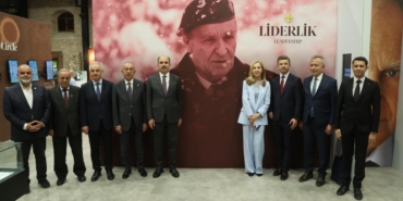 aliya-100-yasinda-hayat-fikir-mucadele-sergisi-acildi-Nltnu1Zl.jpg