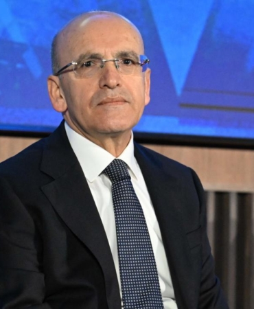 bakan-simsek-ne-komsularimizdan-ne-de-tedarik-zincirlerinden-kopabiliriz-cCWvd8MI.jpg