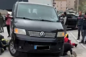 bartinda-feci-kaza-aracin-altinda-kalan-kadini-ekipler-kurtardi-hTPllewY.jpg