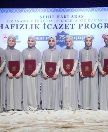 basaksehirde-75-hafiz-torenle-icazetlerini-aldi-VrDR2Ihl.jpg