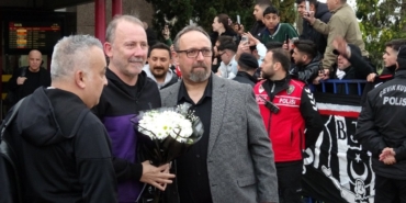 besiktas-kafilesi-samsuna-geldi-9ziWKrff.jpg