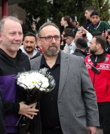 besiktas-kafilesi-samsuna-geldi-9ziWKrff.jpg