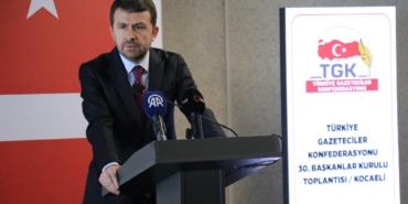 bik-genel-muduru-caydan-adil-sistem-cagrisi-icerik-ureticisinin-hakki-korunmali-C6cvDLYW.jpg