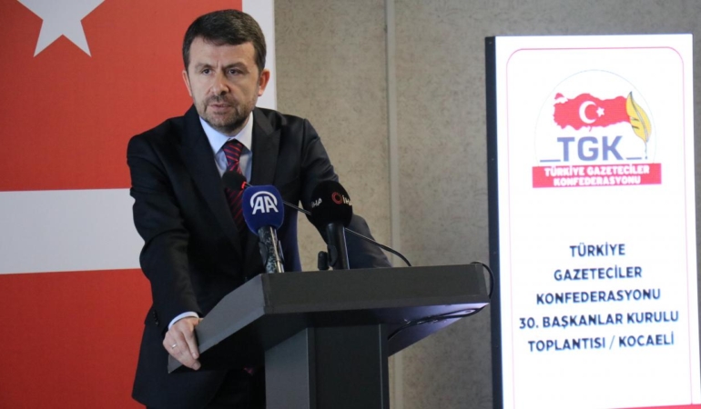 bik-genel-muduru-caydan-adil-sistem-cagrisi-icerik-ureticisinin-hakki-korunmali-C6cvDLYW.jpg