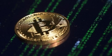 bitcoinde-kritik-esik-test-ediliyor-gozler-80-bin-dolarda-YjHaiSXF.jpg
