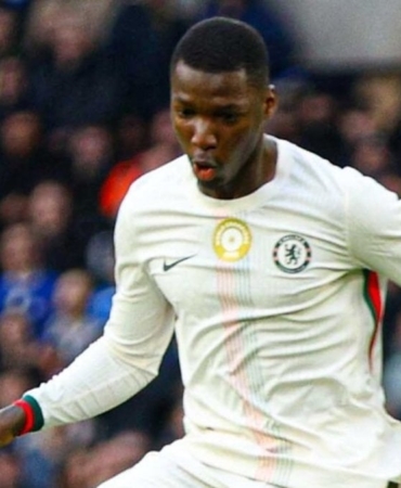 chelsea-moises-caicedo-ile-yeni-sozlesme-imzaladi-QPBd9sqM.jpg