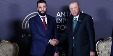 cumhurbaskani-erdogan-suriye-cumhurbaskani-ahmed-sara-ile-gorustu-bxcB63Xc.jpg