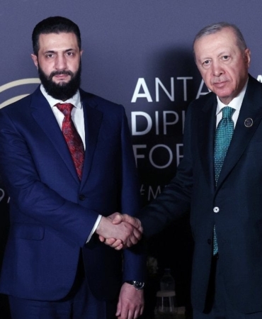 cumhurbaskani-erdogan-suriye-cumhurbaskani-ahmed-sara-ile-gorustu-bxcB63Xc.jpg