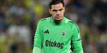 ederson-moraes-fenerbahcenin-elini-kolunu-bagladi-64md4Vw9.jpg