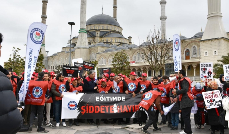 egitimcilerden-okullardaki-siddete-tepki-sozun-bittigi-yerdeyiz-KZSRvmyC.jpeg