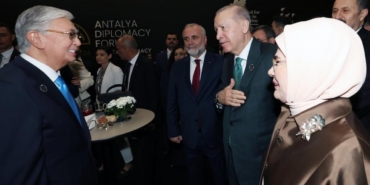 emine-erdogandan-antalya-diplomasi-forumu-paylasimi-jPYk8zme.jpg