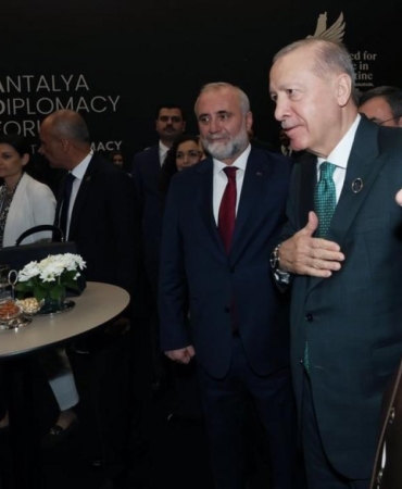 emine-erdogandan-antalya-diplomasi-forumu-paylasimi-jPYk8zme.jpg
