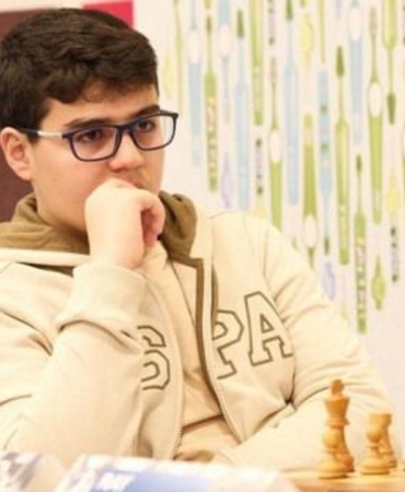 en-genc-buyukusta-15-yasindaki-turk-sporcu-dunya-sampiyonunu-yendi-Q736Ti1J.jpg