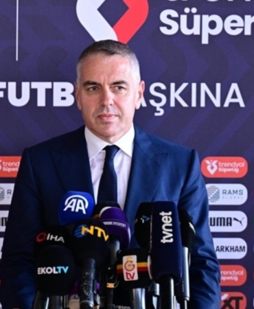 eray-yazgan-genclerbirligi-macini-rivada-takip-etti-UXCqBqed.jpg