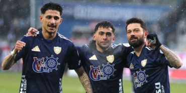erzurumspor-fk-super-lig-vizesi-alan-ilk-ekip-olmak-icin-sahaya-cikacak-fdNfb6NJ.jpg