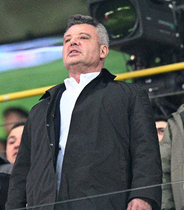 fenerbahce-divan-kurulu-toplaniyor-yedzckHA.jpg