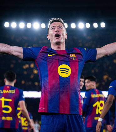 fenerbahce-ile-aniliyordu-lewandowskiden-gelecegi-icin-aciklama-SSvzAbCG.jpg