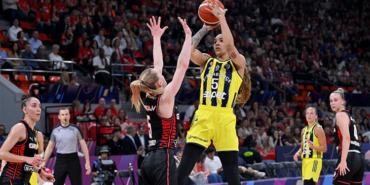 fenerbahce-opet-76-59-spar-girona-euroleague-women-yari-final-2tppflCT.jpg