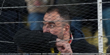 fenerbahce-taraftari-son-dakikada-yenilen-golden-sonra-buyuk-uzuntu-yasadi-Yvnv7xeR.jpg