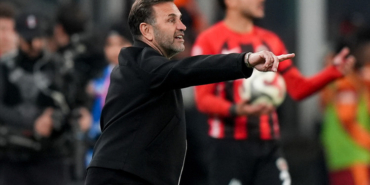 galatasarayda-okan-buruktan-mac-sonu-sert-hakem-elestirisi-kararlari-anlayamiyorum-RG1bsmew.jpg