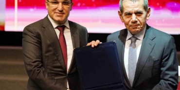 galatasarayli-yonetici-belcikadan-kulup-satin-aldi-avrupaya-acilan-kapi-t1aOS2bq.jpg