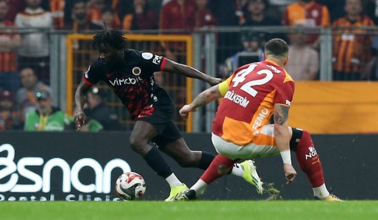 genclerbirligi-galatasaray-macinin-ilk-11leri-wqn1N3eA.jpg