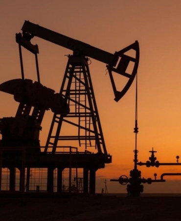 hurmuz-bogazi-acildi-brent-petrol-90-dolarin-altini-gordu-CfnfjYfz.jpg
