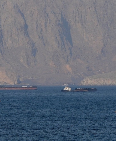 hurmuz-bogazi-gerilimi-gemiler-geri-donuyor-Tid8B6A4.jpg