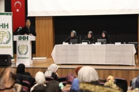 ihh-diyarbakirda-sivil-toplumda-kadin-paneli-duzenledi-pdMGTIIJ.jpg