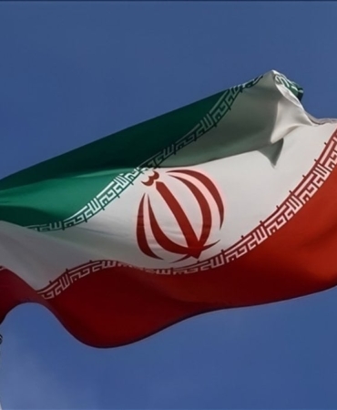 iran-hava-sahasinin-bir-bolumunu-ucuslara-acti-lIB224F8.jpg
