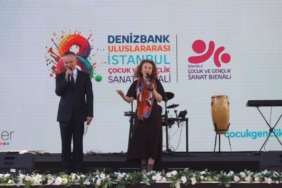 istanbul-23-nisanda-cocuklarin-sanat-sahnesine-donusuyor-I83t2P2D.jpg