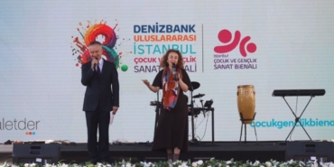 istanbul-23-nisanda-cocuklarin-sanat-sahnesine-donusuyor-I83t2P2D.jpg