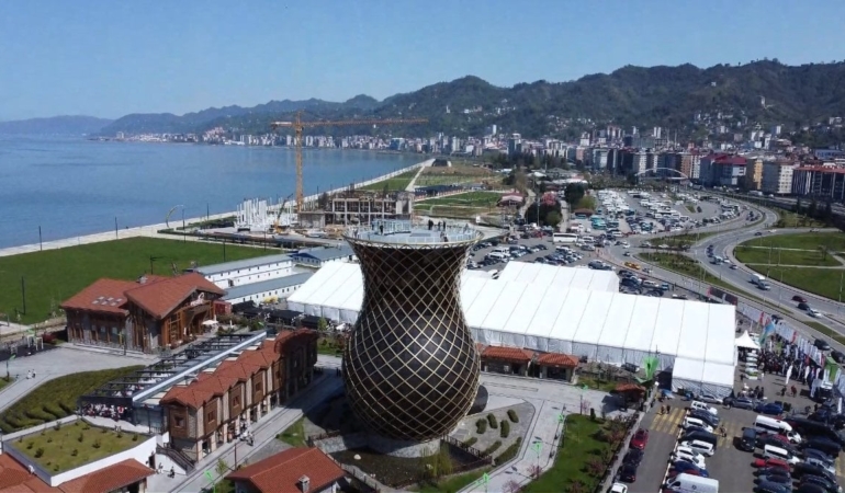 kackarlar-turizm-icin-bulustu-uluslararasi-fuar-rizede-kapilarini-acti-bpiH2itT.jpg