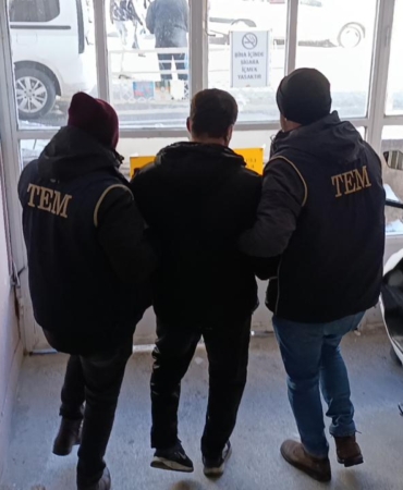 kirsehirdeki-deas-operasyonunda-7-gozalti-zVmWiOwC.jpg