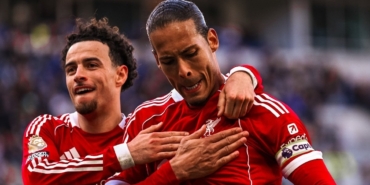 liverpool-evertoni-son-dakikada-devirdi-fFefsUDz.jpg