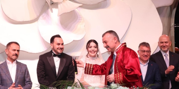 milletvekili-veysel-tipioglunun-mutlu-gunu-siyaset-ve-is-dunyasi-bu-dugunde-bulustu-pt7Cw6QY.jpg