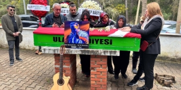 muglada-sarkici-riza-tamer-sisman-son-yolculuguna-ugurlandi-CT7YrWBE.jpg
