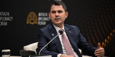 murat-kurum-455-bin-konut-teslim-ettik-tecrubemizi-dunya-ile-paylasacagiz-EfnX3hFb.jpg