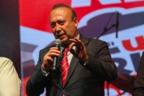 ozkan-yalimin-otelinden-254-kaset-ciktigi-one-suruldu-1iYKPbvu.jpg