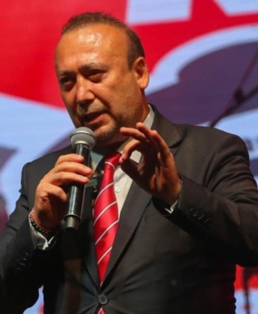 ozkan-yalimin-otelinden-254-kaset-ciktigi-one-suruldu-1iYKPbvu.jpg