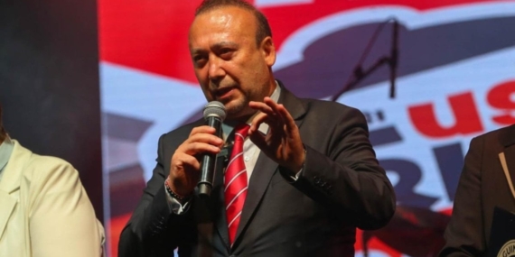 ozkan-yalimin-otelinden-254-kaset-ciktigi-one-suruldu-1iYKPbvu.jpg