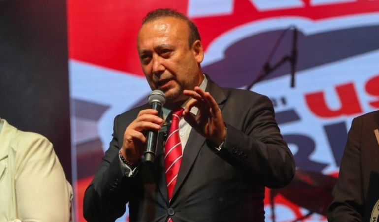 ozkan-yalimin-otelinden-254-kaset-ciktigi-one-suruldu-1iYKPbvu.jpg