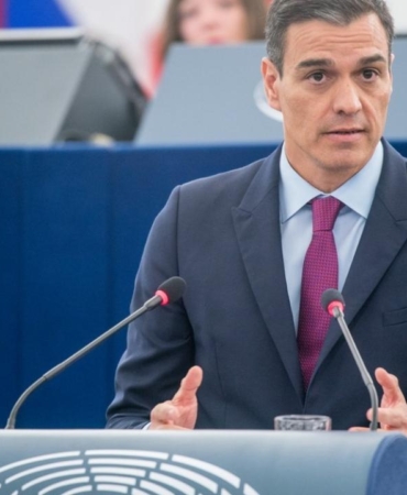 sanchezden-bm-cagrisi-bir-kadin-tarafindan-yonetilmeli-WUh4Xkpr.jpg