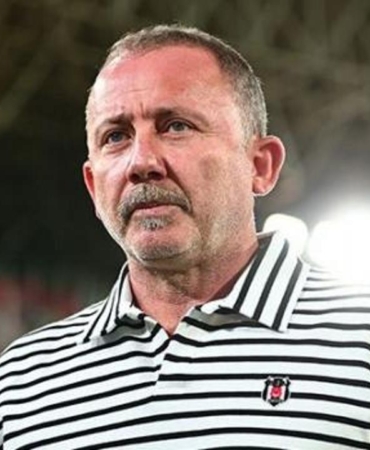 sergen-yalcin-istedi-besiktas-ve-fenerbahce-gorusmelere-basliyor-DDdi9Q7E.jpg