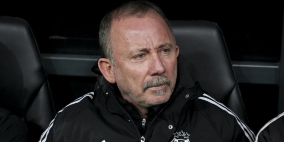 sergen-yalcinin-samsunspor-maci-11i-sekilleniyor-UETaPTaK.jpg