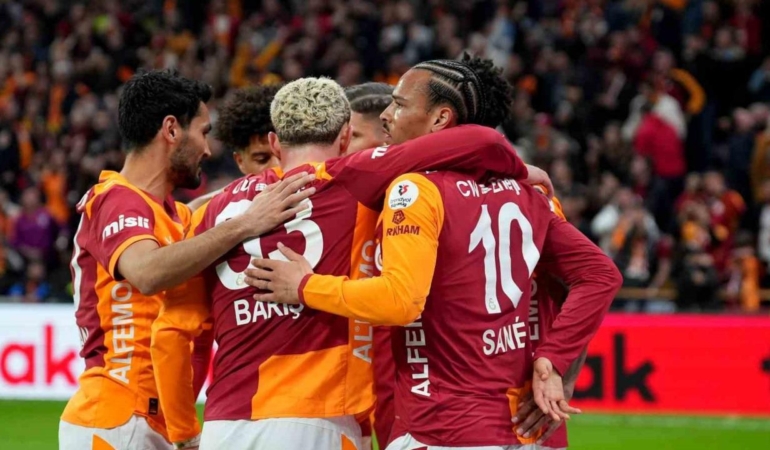 son-dakika-galatasaray-genclerbirligi-macinin-kamp-kadrosunu-duyurdu-osimhen-detayi-HBstGe34.jpg