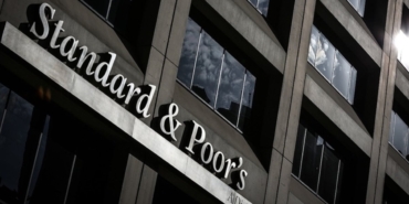 standardpoors-turkiyenin-kredi-notunu-teyit-etti-CdTjw3SI.jpg