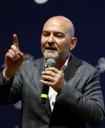 suleyman-soyludan-ozgur-ozele-gulistan-doku-tepkisi-P8jUVrbL.jpg