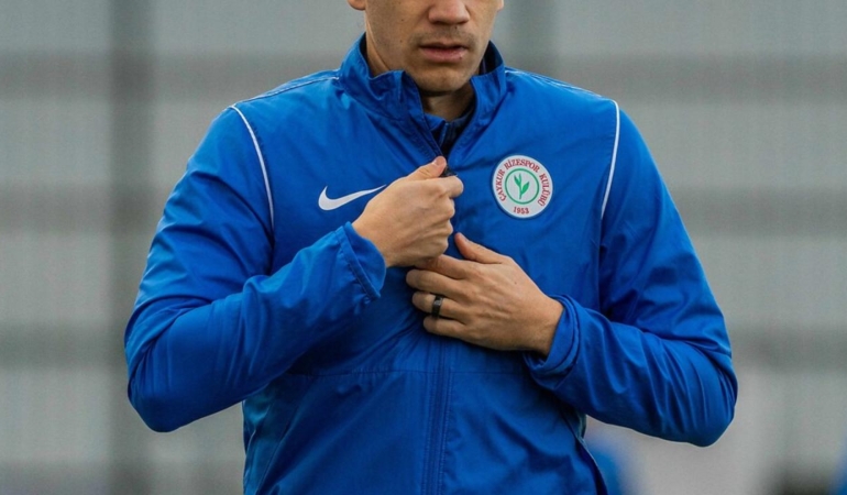 taylan-antalyalidan-fenerbahcelileri-kizdiran-sozler-ve-paylasim-ABHrHXJR.jpg